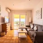 Sunny Frontline Burriana Lejlighed Nerja