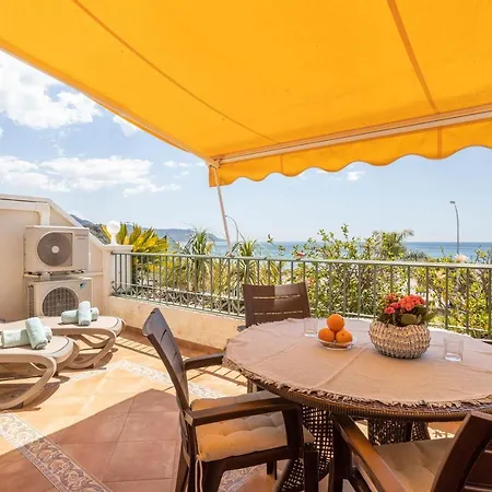 Sunny Frontline Burriana Nerja