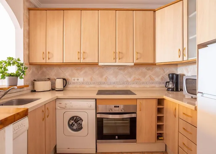 Sunny Frontline Burriana Nerja