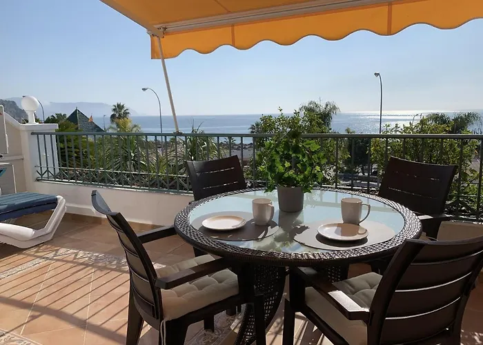 Sunny Frontline Burriana Nerja