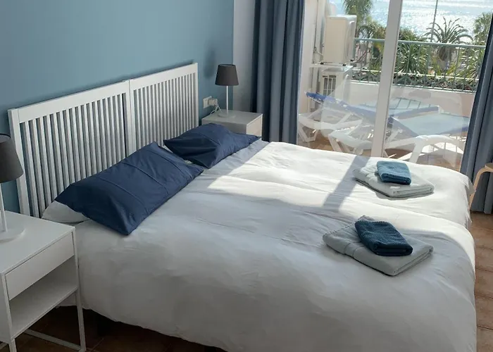 Sunny Frontline Burriana נרחה